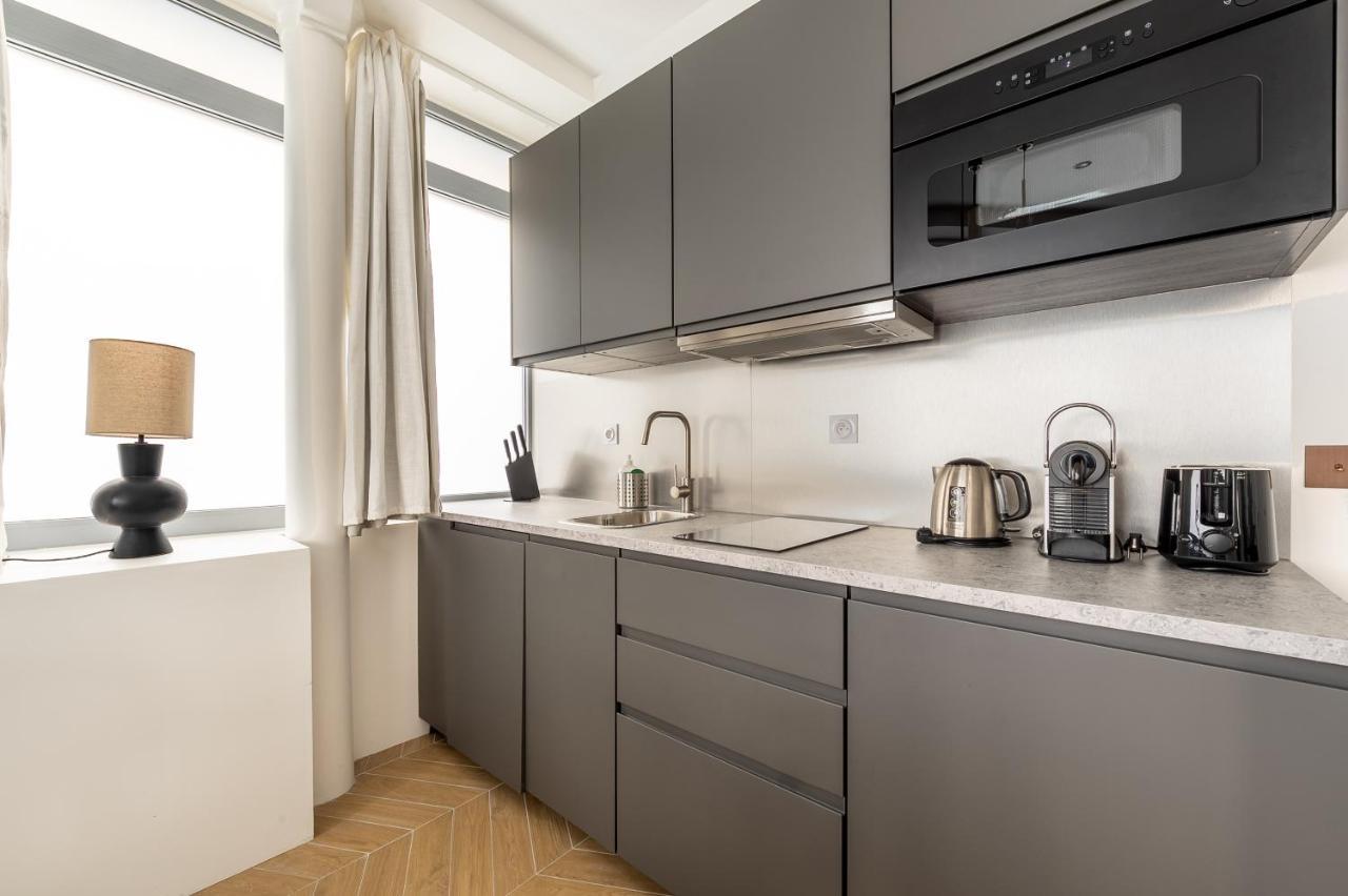 Lovely Apartment Close To Eiffel Tower Paris Exterior foto